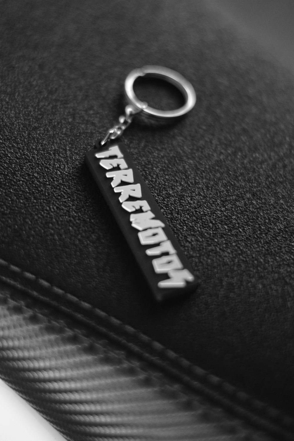 Terremotos Keychain